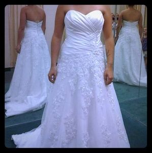 David's bridal wedding dress